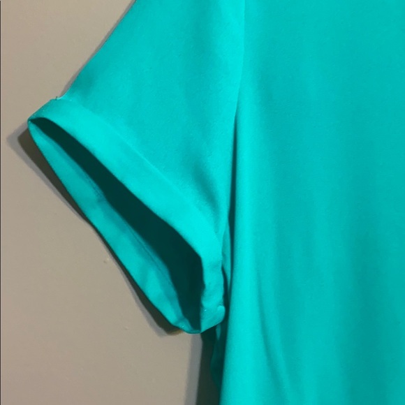 Apt.9 Teal Blue Green Vneck Blouse in Medium - Picture 5 of 6